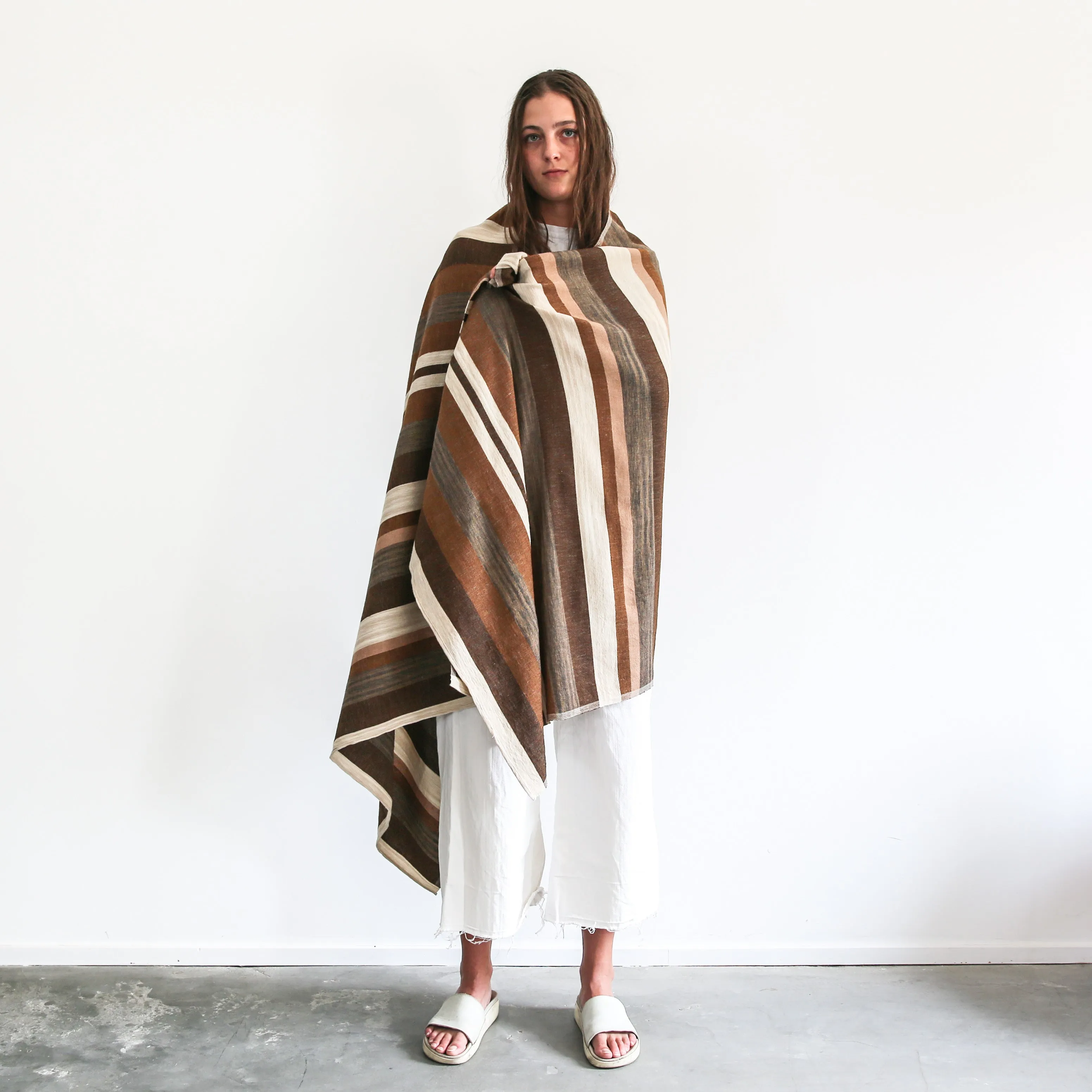 Desert Shawl - Brown