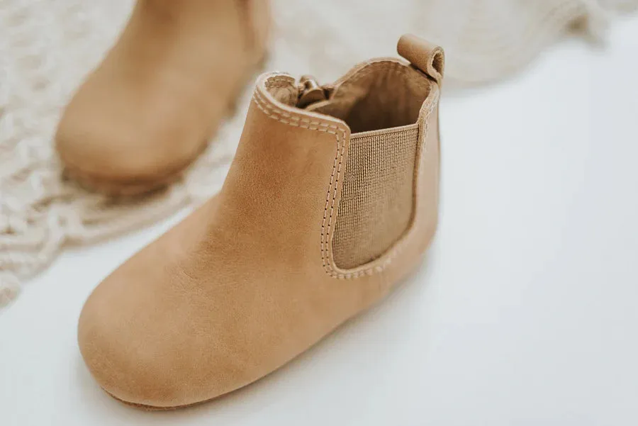 Leather Chelsea Boot | Color 'Sedona Brown' | Soft Sole