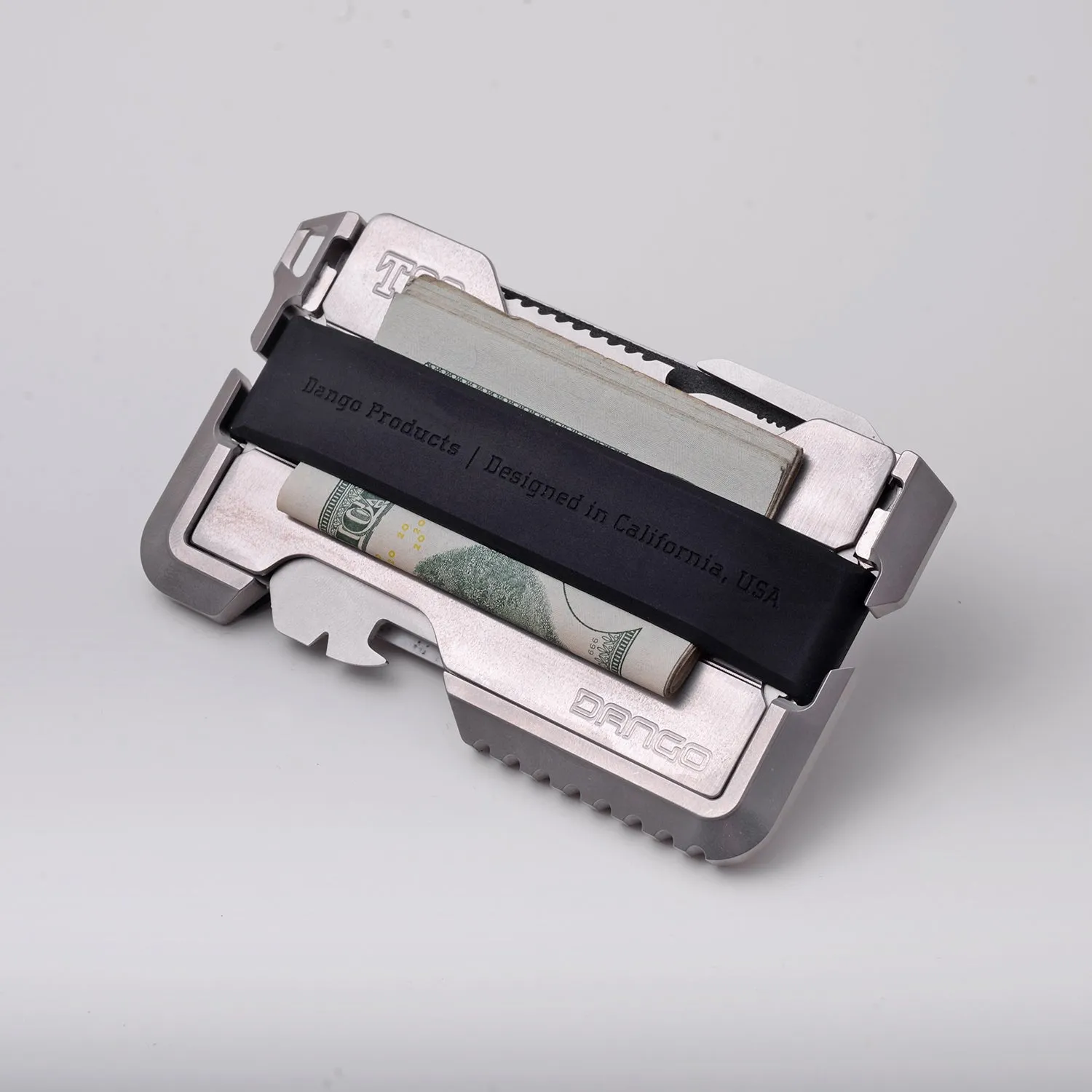 T02 TACTICAL™ TITANIUM WALLET - SINGLE POCKET